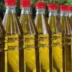 Un esperto spiega perché è meglio non comprare l’olio extravergine a 4 euro. Ecco come sceglierne uno al supermercato