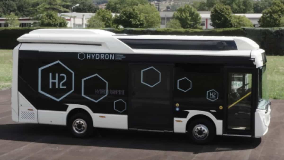 Hydron, il primo autobus a idrogeno italiano, è stato prodotto in Umbria