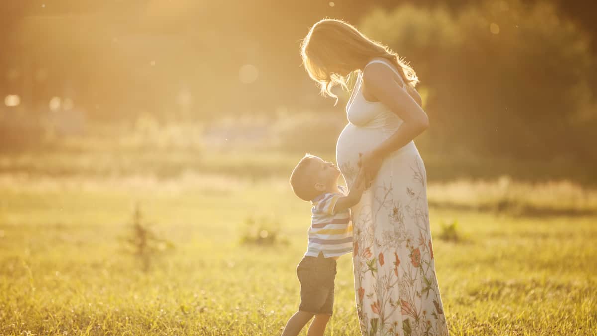 Mamme al limite: l’importanza di concedersi una pausa per preservare la maternità