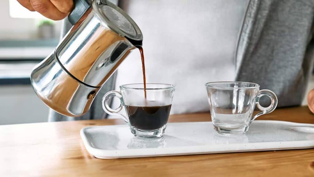 Caffè per Moka: ecco i migliori secondo la classifica di Altroconsumo. Uno costa pochissimo