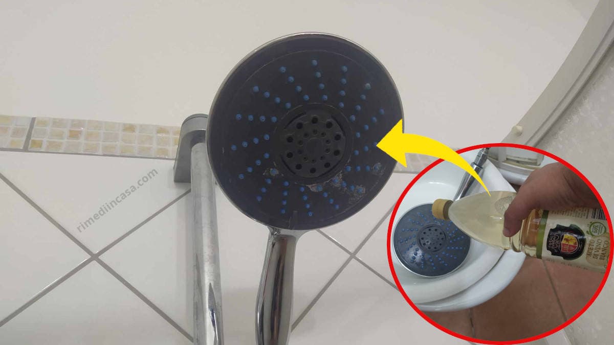 Dì addio al calcare: un metodo tradizionale per avere un soffione della doccia come nuovo