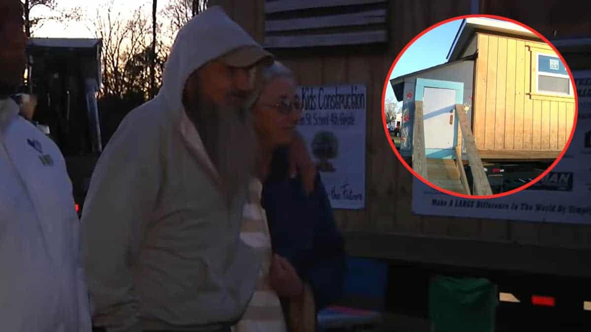 Veterano al verde e moglie “congelata” di notte scoprono che i bambini hanno costruito loro una casa a mani nude