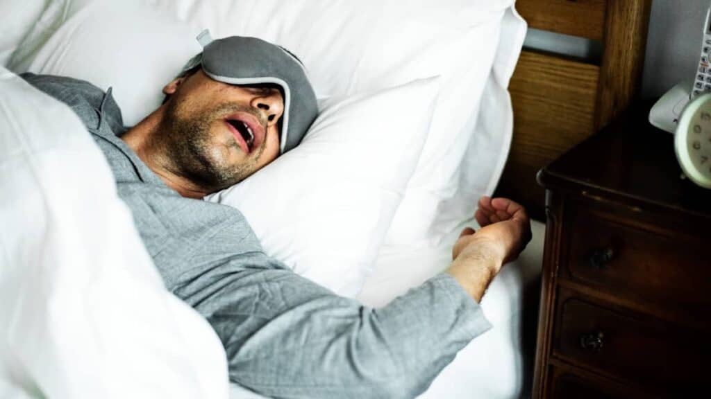 Sbavare nel sonno: cause e rimedi