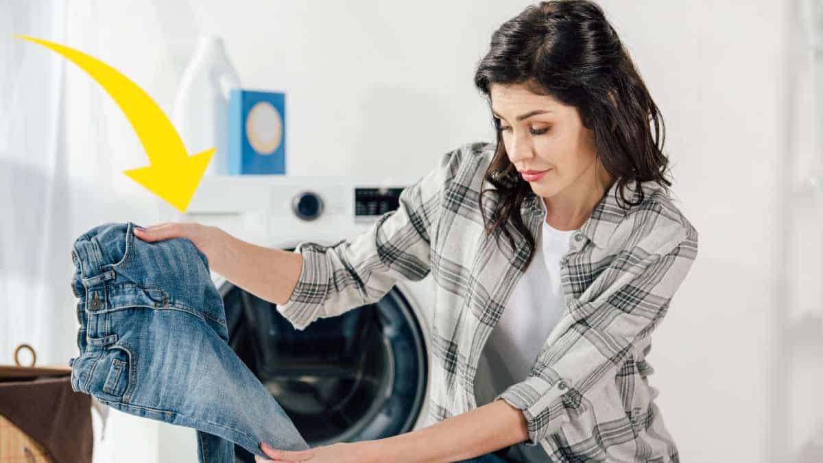 Quale è la frequenza ideale per lavare i jeans? Consigli degli specialisti in denim