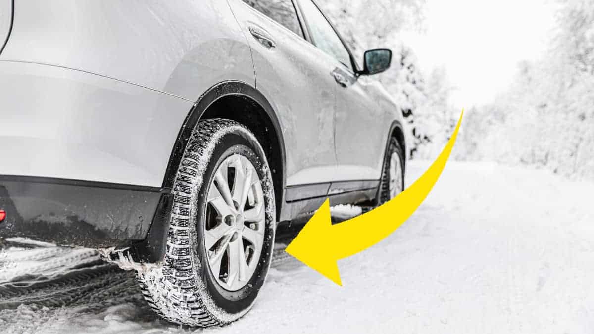 Il funzionamento degli pneumatici invernali spiegato: quali sono le differenze rispetto a quelli estivi?